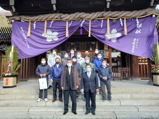 松山市護国神社へ安全祈願に行って参りました。
